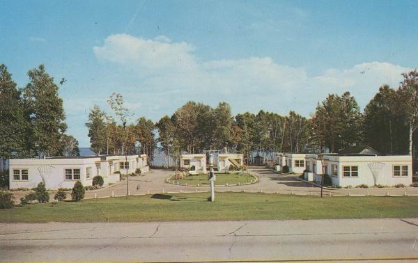 Birch Creek Motel Bay De Noc (newer photo)